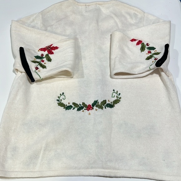 Designer Original - 2x holiday sweater - Picture 2 of 14